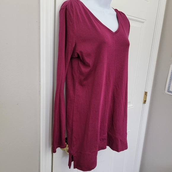 J Jill Perfect Pima 100% Pima Cotton Burgandy V Neck Tunic Top Size Small - Picture 3 of 9